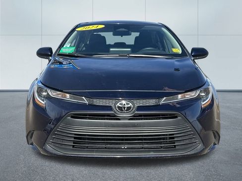 Used 2024 Toyota Corolla LE image 3
