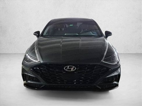Used 2023 Hyundai Sonata SEL Plus FWD image 2