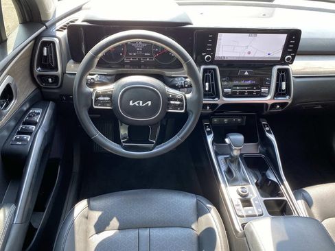 Used 2023 Kia Sorento X-Line EX AWD/4WD image 13