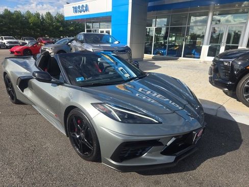 Used 2022 Chevrolet Corvette Stingray Convertible w/ Battery Protection Package image 2