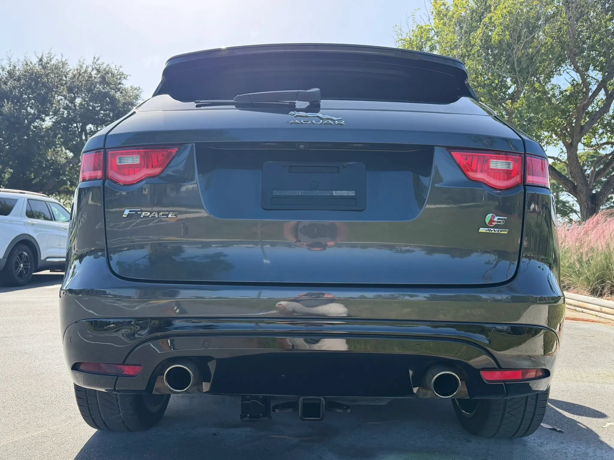 Used 2018 Jaguar F-PACE S AWD/4WD image 10