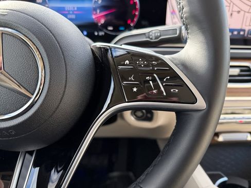 Certified 2026 Mercedes-Benz GLS 450 4MATIC image 20