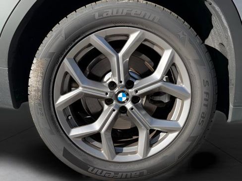 Used 2023 BMW X3 xDrive30i w/ Premium Package image 34