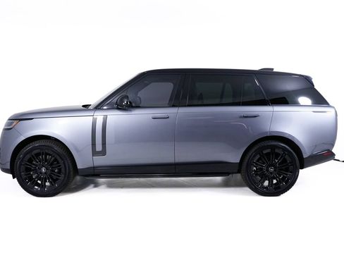 Used 2023 Land Rover Range Rover Long Wheelbase Autobiography AWD/4WD image 2