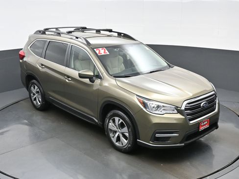 Used 2022 Subaru Ascent Premium w/ Convenience Package AWD/4WD image 34