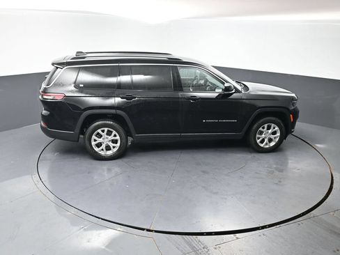 Used 2023 Jeep Grand Cherokee L Limited AWD/4WD image 44