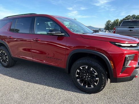 New 2026 Chevrolet Traverse Z71 w/ Driver Confidence Package AWD/4WD image 3