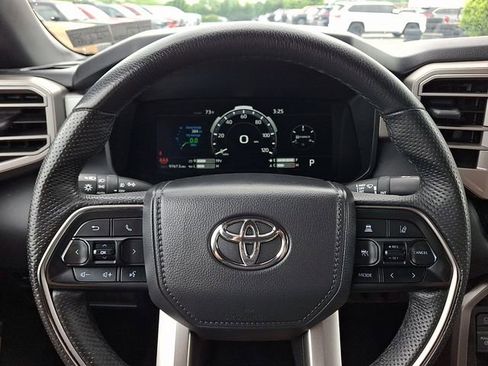 Certified 2025 Toyota Tundra Limited AWD/4WD image 18