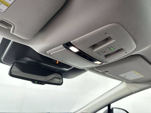 Certified 2025 Nissan Murano SL AWD/4WD image 11