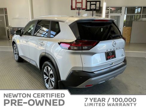 Used 2023 Nissan Rogue SV w/ SV Premium B Package FWD image 22