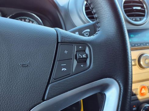 Used 2015 Chevrolet Captiva Sport LS image 21