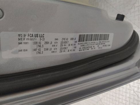 Used 2019 Dodge Grand Caravan SXT FWD image 33