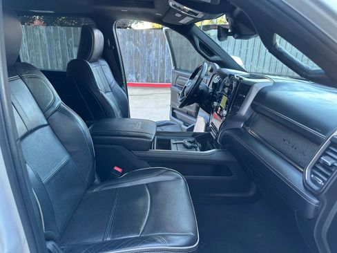 Used 2019 RAM 3500 Limited image 29