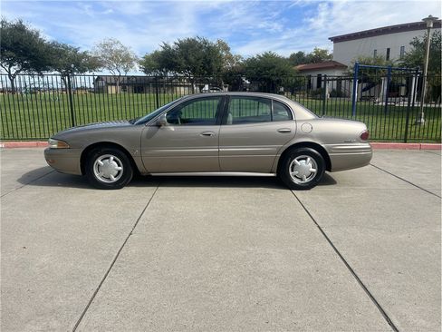 Used 2000 Buick Le Sabre Custom w/ Prestige Opt Pkg FWD image 7