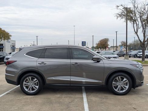 Certified 2025 Acura MDX SH-AWD image 4