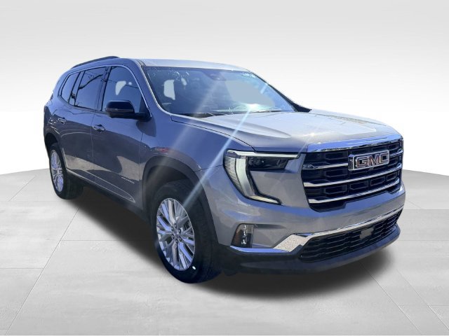 Used 2026 GMC Acadia Elevation w/ Elevation Premium Package FWD image 3