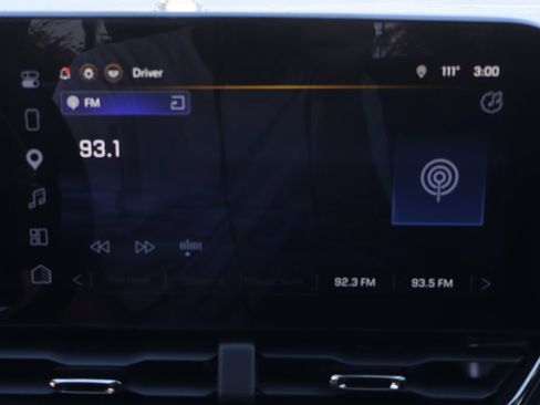 Used 2025 Chevrolet Equinox RS w/ Convenience Package III FWD image 27