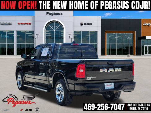 Used 2025 RAM 1500 Lone Star RWD image 5