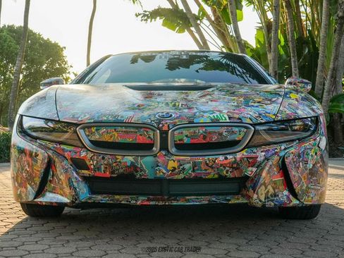 Used 2017 BMW i8 image 12