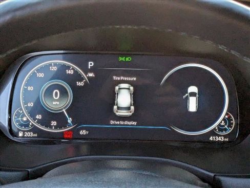 Used 2021 Hyundai Palisade Calligraphy w/ Winter Package image 10