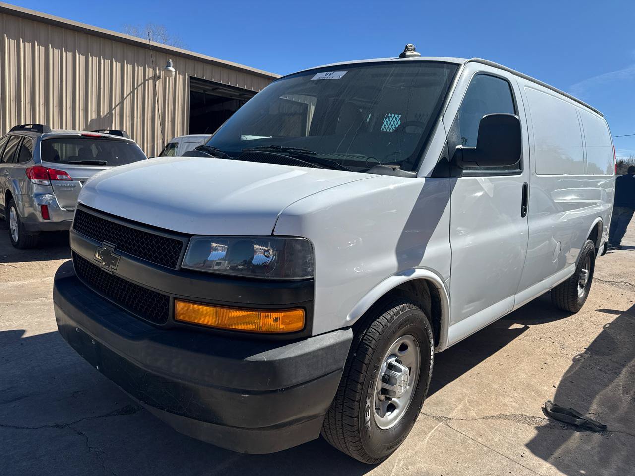 Used 2019 Chevrolet Express 2500 w/ Driver Convenience Package RWD image 23