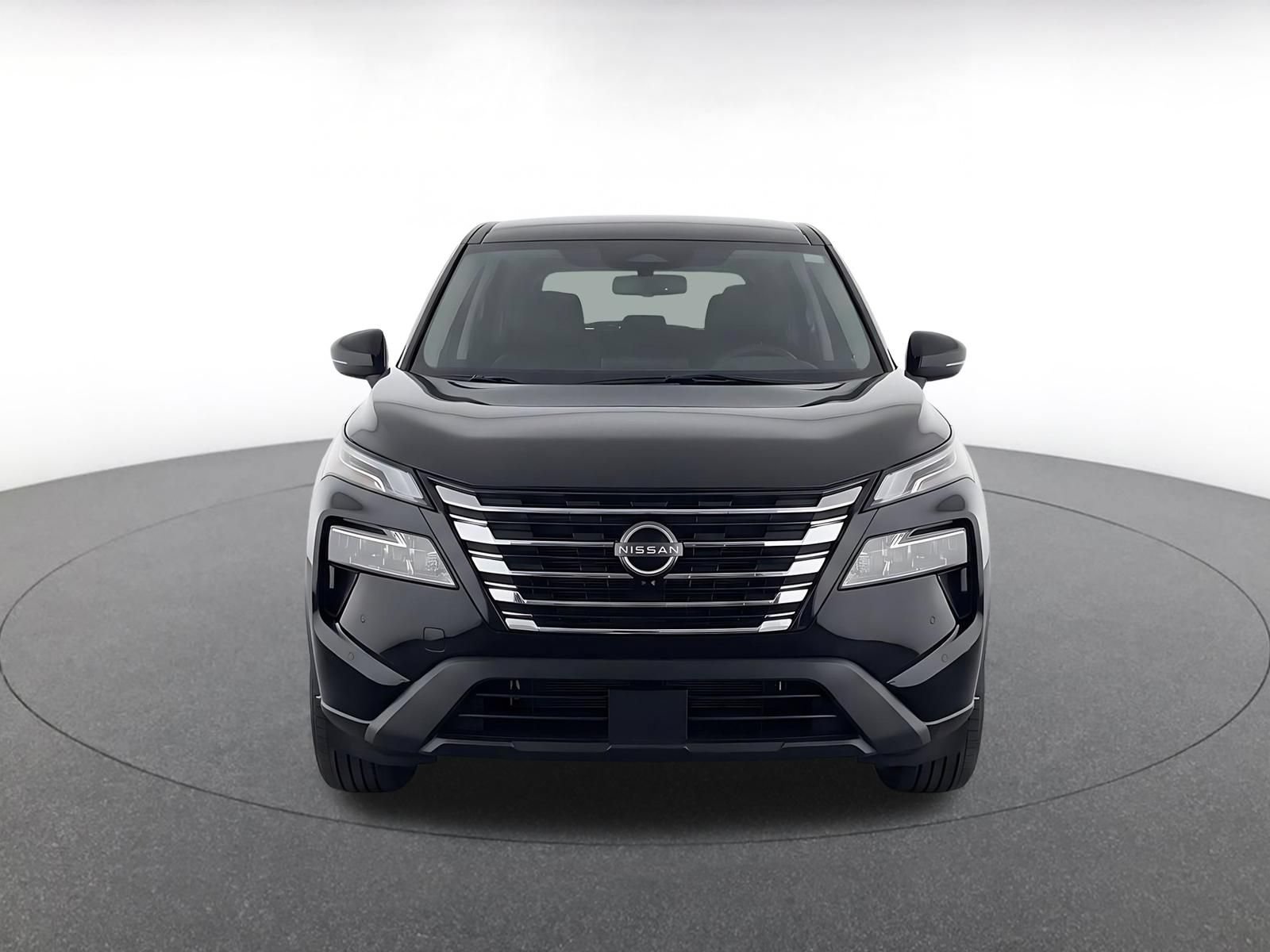 Used 2025 Nissan Rogue SV FWD image 2