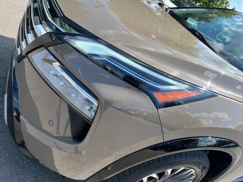 Used 2024 Nissan Rogue Platinum FWD image 33