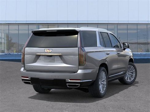 New 2026 Cadillac Escalade Luxury w/ LPO, Floor Liner Package image 4
