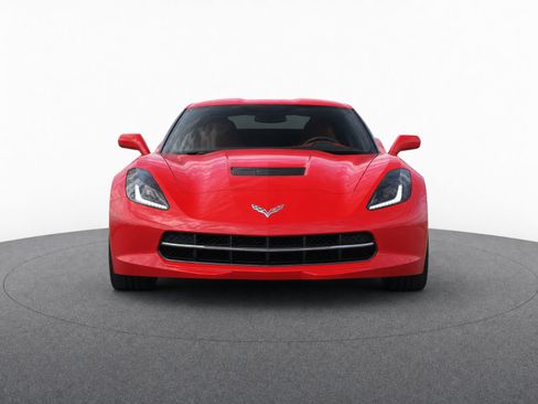 Used 2019 Chevrolet Corvette Stingray Coupe w/ 1LT RWD image 5