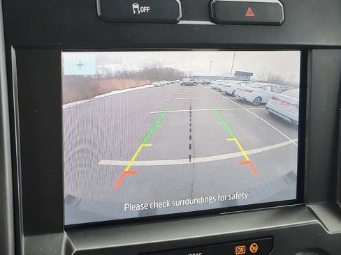 Used 2022 Ford F250 XLT w/ Snow Plow Prep Package image 17