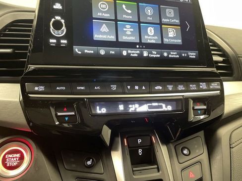 Certified 2025 Honda Odyssey EX-L image 18