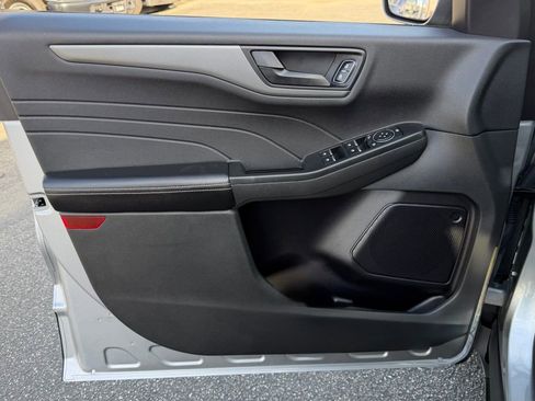 Certified 2023 Ford Escape Active image 14