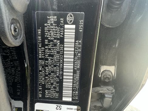Used 2019 Toyota Camry SE FWD image 37