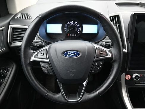Used 2024 Ford Edge SEL AWD/4WD image 16