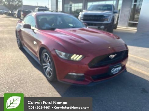 Used 2016 Ford Mustang GT RWD image 3