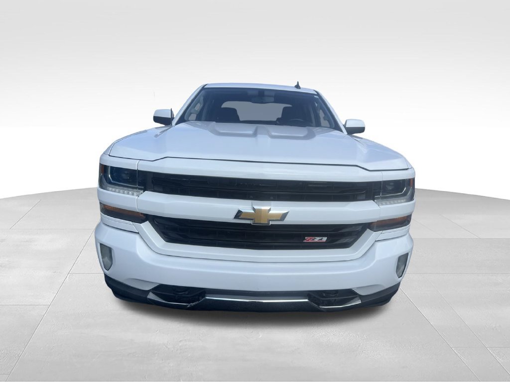 Used 2018 Chevrolet Silverado 1500 LT w/ Texas Edition AWD/4WD image 19
