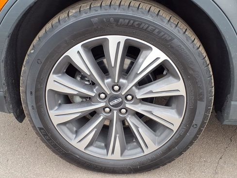 Used 2021 Lincoln Corsair Reserve w/ Equipment Group 201A AWD/4WD image 14