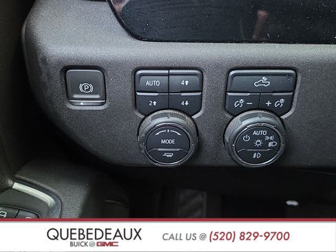 Used 2024 Chevrolet Silverado 1500 RST w/ Z71 Off-Road Package image 26