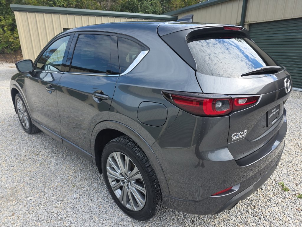 Used 2022 MAZDA CX-5 Signature AWD/4WD image 5