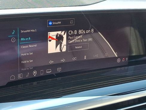 Certified 2025 Cadillac Escalade Premium Luxury image 17