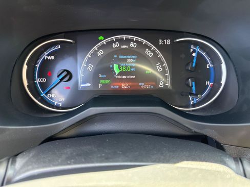 Used 2023 Toyota RAV4 XLE w/ Convenience Package AWD/4WD image 12