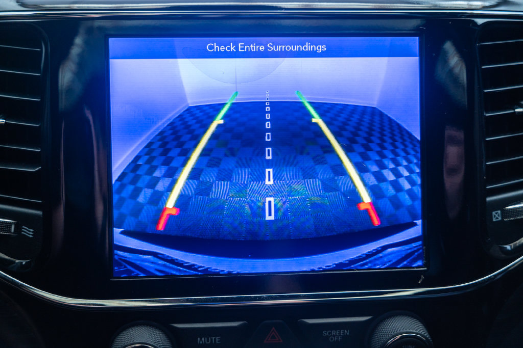 Used 2019 Jeep Grand Cherokee Altitude AWD/4WD image 44