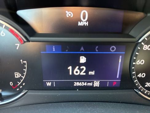 Used 2022 Cadillac XT4 Premium Luxury w/ Safety Alert Package image 7