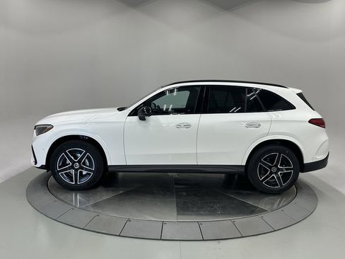 New 2026 Mercedes-Benz GLC 300 image 4