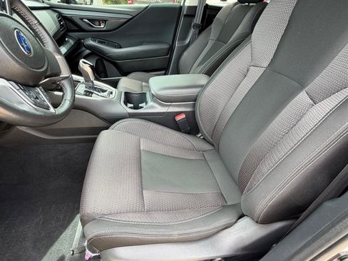 Used 2024 Subaru Outback Premium image 12