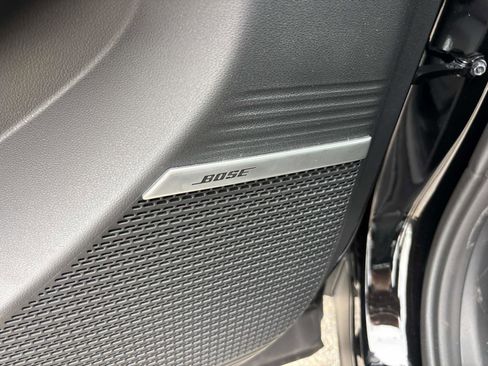 Used 2025 Hyundai Santa Fe Limited image 11