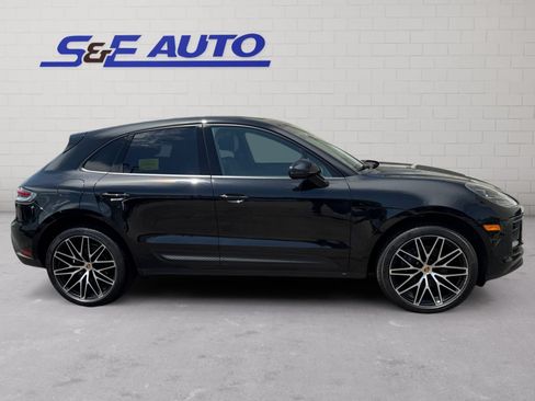 Used 2022 Porsche Macan AWD/4WD image 5