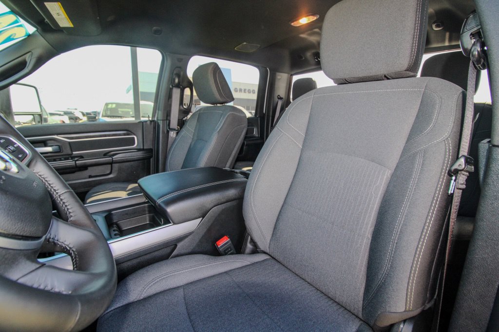 Used 2024 RAM 2500 Big Horn w/ Level 2 Equipment Group AWD/4WD image 14
