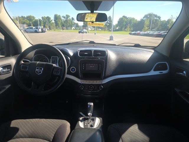 Used 2012 Dodge Journey American Value Package w/ Flexible Seating Group FWD image 19