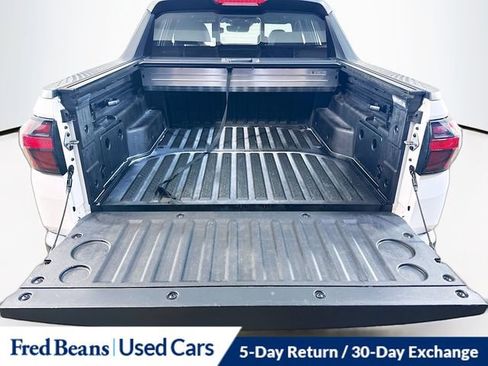 Used 2022 Hyundai Santa Cruz SEL Premium AWD/4WD image 15